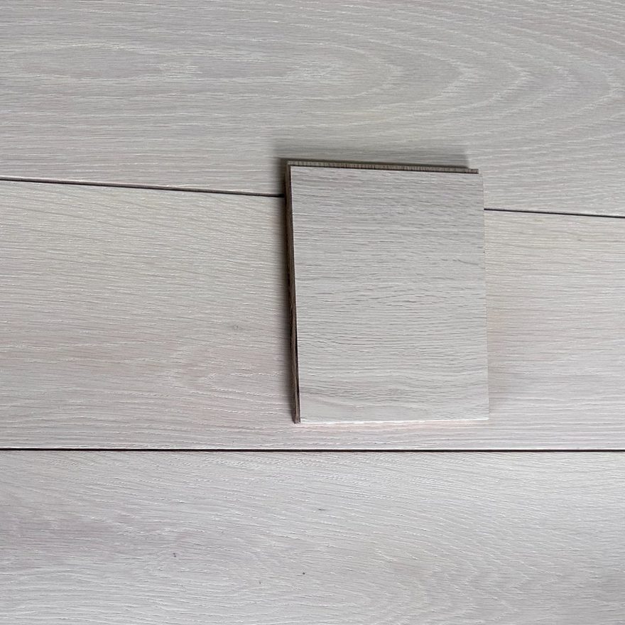 Pale-toned European oak flooring sample